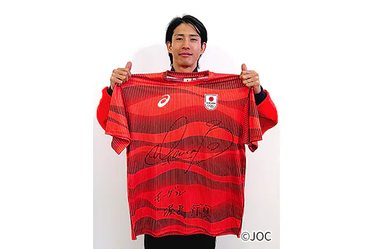 C 賞 ミラノ・コルティナ2026冬季オリンピック TEAM JAPAN メダリストサイン入りTシャツ《スキー／フリースタイル 男子モーグル 堀島 行真 選手》 1名様